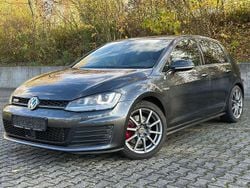 Carbon steel grey metallic Gebraucht 2016 VW Golf VII GTD Kleinwagen | 12.000 € (Guter Preis)