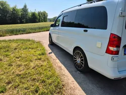 Weiß Gebraucht 2018 Mercedes Vito Van / Kleinbus | 29.000 €
