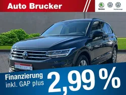 Grau Gebraucht 2022 VW Tiguan Life SUV | 30.916 € (Superpreis)