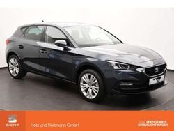 Grau Gebraucht 2024 Seat Leon Style Limousine | 27.950 € (Guter Preis)