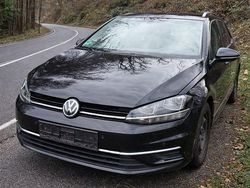 Schwarz Gebraucht 2019 VW Golf VII Comfortline Limousine | 12.500 € (Guter Preis)