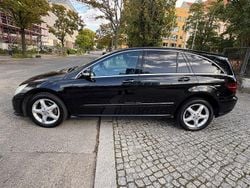 Schwarz Gebraucht 2008 Mercedes R320 AMG Van / Kleinbus | 5.500 € (Superpreis)