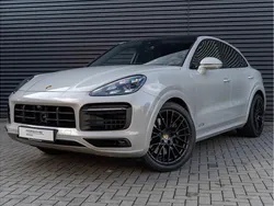 Beige Gebraucht 2023 Porsche Cayenne SUV | 114.900 € (Fairer Preis)