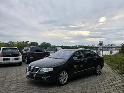 Grün Gebraucht 2008 VW Passat R Limousine | 3.000 € (Fairer Preis)