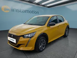 Gelb Gebraucht 2022 Peugeot e-208 Active Kleinwagen | 16.499 € (Fairer Preis)