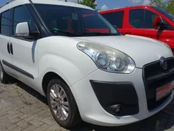 Weiß Gebraucht 2014 Fiat Doblò Van / Kleinbus | 4.850 € (Fairer Preis)