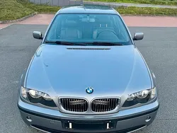 Grau Gebraucht 2004 BMW 320 Limousine | 3.000 € (Fairer Preis)