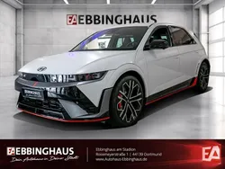 Atlas white (matt) / mat (weiss) Gebraucht 2024 Hyundai Ioniq 5 N Performance SUV | 55.999 € (Superpreis)