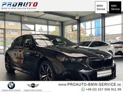 Black sapphire metallic Gebraucht 2025 BMW 520 M Sport Limousine | 56.990 € (Fairer Preis)