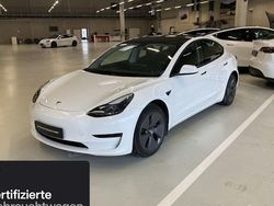 Weiß Gebraucht 2022 Tesla Model 3 Standard Range Limousine | 25.800 € (Fairer Preis)