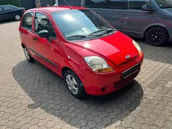 Rot Gebraucht 2009 Chevrolet Matiz Kleinwagen | 2.499 € (Etwas zu teuer)