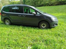 Grau Gebraucht 2017 Seat Alhambra Van / Kleinbus | 24.000 € (Fairer Preis)