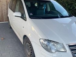 Weiß Gebraucht 2008 VW Touran Van / Kleinbus | 1.650 € (Superpreis)