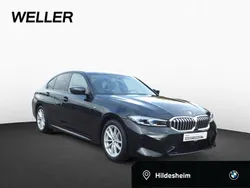 Black sapphire (schwarz) Gebraucht 2024 BMW 320 M Sport Limousine | 41.450 € (Fairer Preis)