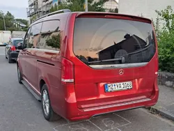 Rot Gebraucht 2018 Mercedes V250 Van / Kleinbus | 43.000 € (Fairer Preis)