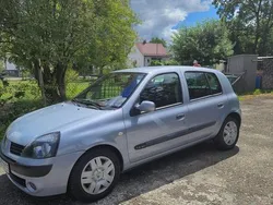 Blau Gebraucht 2004 Renault Clio II Kleinwagen | 1.400 € (Fairer Preis)