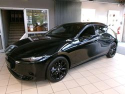 Jet black Neu 2025 Mazda 3 Limousine | 33.990 €