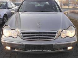 Grau Gebraucht 2003 Mercedes C220 Elegance Limousine | 1.999 € (Guter Preis)