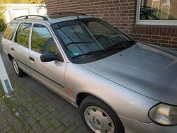 Gebraucht 1997 Ford Mondeo Kombi | 600 €