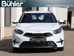 Carraraweiß Neu 2024 Kia Ceed Sportswagon 2 Kombi | 23.450 € (Superpreis)