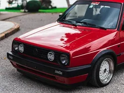 Rot Gebraucht 1990 VW Golf II GTI Kleinwagen | 10.999 €