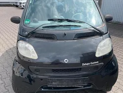 Schwarz Gebraucht 2002 Smart ForTwo Coupé Kleinwagen | 1.450 €