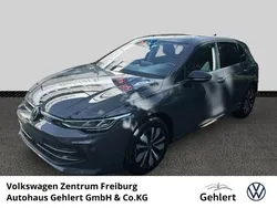 Grau Neu 2025 VW Golf VIII Goal Limousine | 37.900 € (Etwas zu teuer)