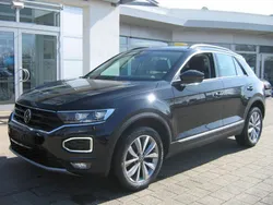 Schwarz Gebraucht 2021 VW T-Roc Style SUV | 19.900 € (Fairer Preis)