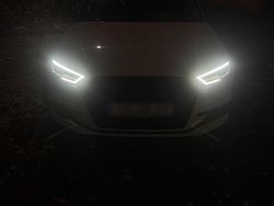 Weiß Gebraucht 2016 Audi A3 Business Limousine | 22.000 € (Teuer)