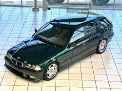 Grün Gebraucht 1998 BMW 323 M Sport Kombi | 19.990 €