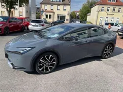 Ash metallic Gebraucht 2023 Toyota Prius Plug-in Hybrid Executive Kleinwagen | 38.790 € (Guter Preis)
