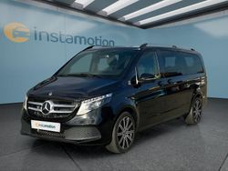 Schwarz Gebraucht 2023 Mercedes V300 Van / Kleinbus | 70.449 € (Etwas zu teuer)