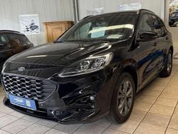 Obsidianschwarz metallic Gebraucht 2022 Ford Kuga ST-Line X SUV | 27.300 € (Fairer Preis)