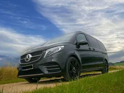 Schwarz Gebraucht 2020 Mercedes V220 AMG line Van / Kleinbus | 39.990 € (Guter Preis)