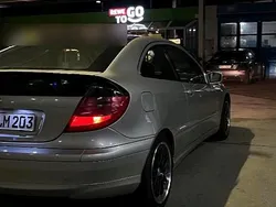 Silber Gebraucht 2005 Mercedes 180 Limousine | 2.150 €