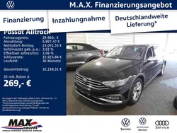 Deep black perleffekt (metallic) Gebraucht 2022 VW Passat Alltrack Kombi | 29.989 € (Guter Preis)