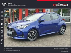 Nachtblau mica metallic Gebraucht 2021 Toyota Yaris Basis Limousine | 18.750 € (Etwas zu teuer)