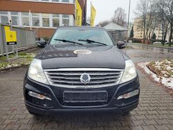 Schwarz Gebraucht 2016 Ssangyong (KGM) Rexton SUV | 5.900 €