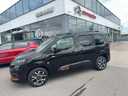 Onyxschwarz Gebraucht 2021 Citroën Berlingo PureTech Van / Kleinbus | 23.888 € (Fairer Preis)
