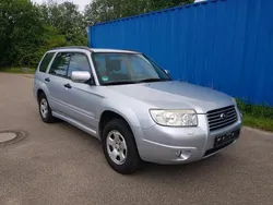 Silber Gebraucht 2007 Subaru Forester SUV | 2.500 €