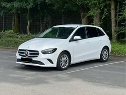 Weiß Gebraucht 2020 Mercedes B220 Van / Kleinbus | 22.500 € (Guter Preis)