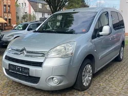 Grau Gebraucht 2011 Citroën Berlingo Van / Kleinbus | 5.490 € (Guter Preis)