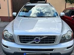 Grau Gebraucht 2010 Volvo XC90 SUV | 9.900 € (Fairer Preis)
