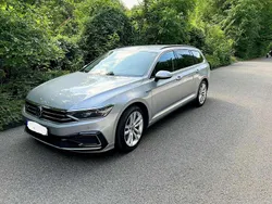Silber Gebraucht 2020 VW Passat GTE Kombi | 20.999 € (Guter Preis)