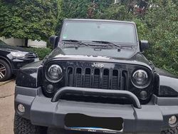 Schwarz Gebraucht 2017 Jeep Wrangler Unlimited Sahara SUV | 37.900 €