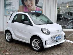 Tridionsicherheitszelle weiss Gebraucht 2021 Smart ForTwo Electric Drive Kleinwagen | 10.689 € (Fairer Preis)
