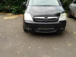 Schwarz Gebraucht 2008 Opel Meriva Van / Kleinbus | 1.700 € (Fairer Preis)