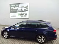 Atlantik blue metallic Gebraucht 2019 VW Golf VII Comfortline Kombi | 14.750 € (Etwas zu teuer)