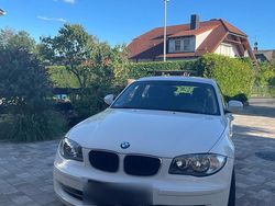 Weiß Gebraucht 2009 BMW 116 Kleinwagen | 3.700 € (Fairer Preis)