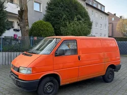 Orange Gebraucht 1991 VW T4 Van | 2.200 €